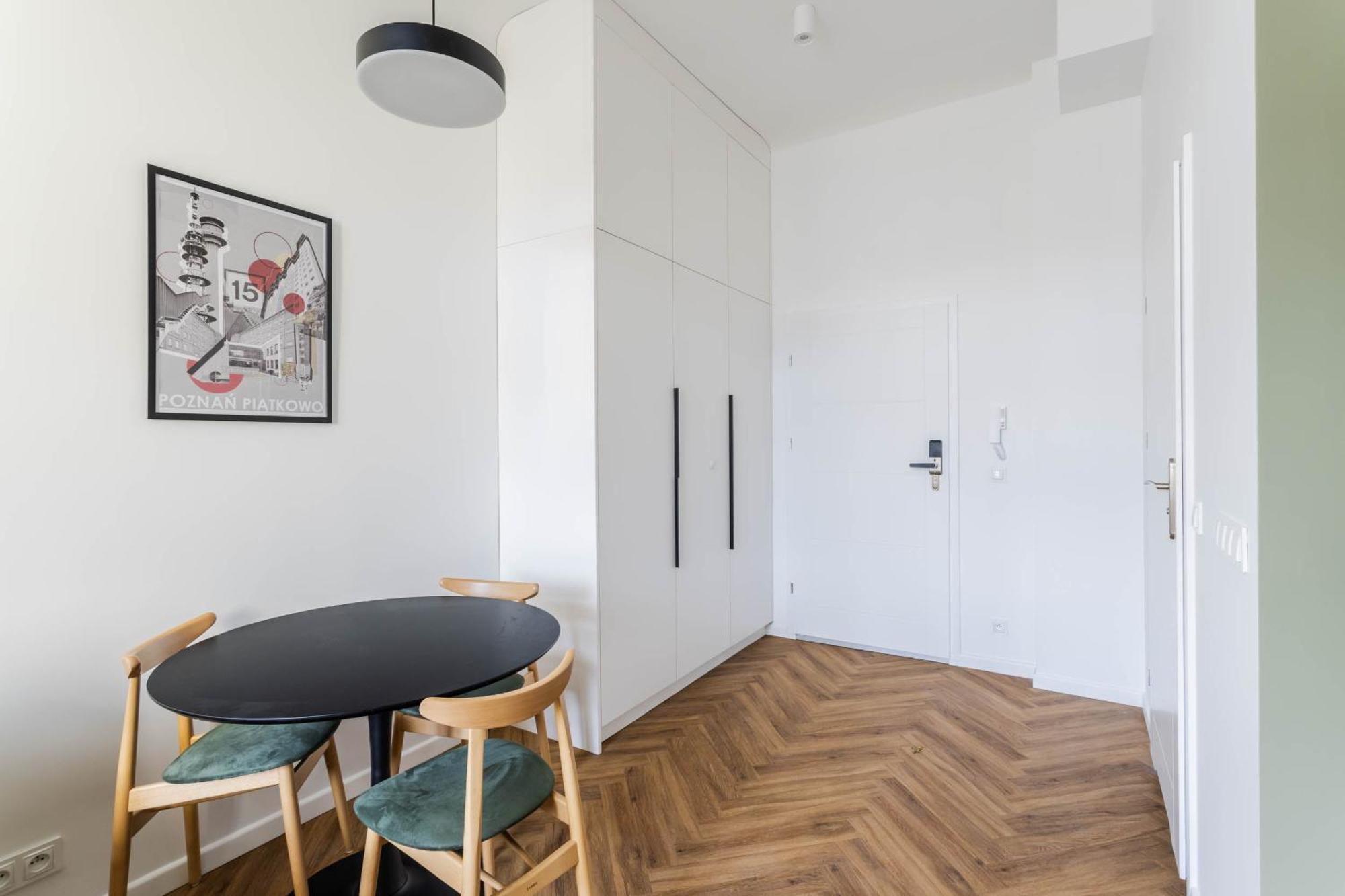 Przytulne I Komfortowe Studia Very Berry W Poznaniu By Noclegi Renters Екстер'єр фото