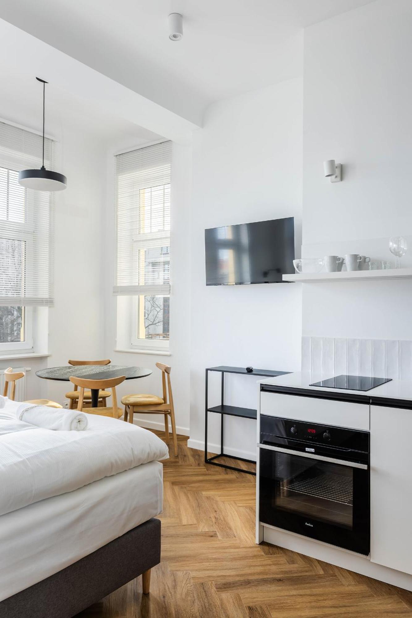 Przytulne I Komfortowe Studia Very Berry W Poznaniu By Noclegi Renters Екстер'єр фото