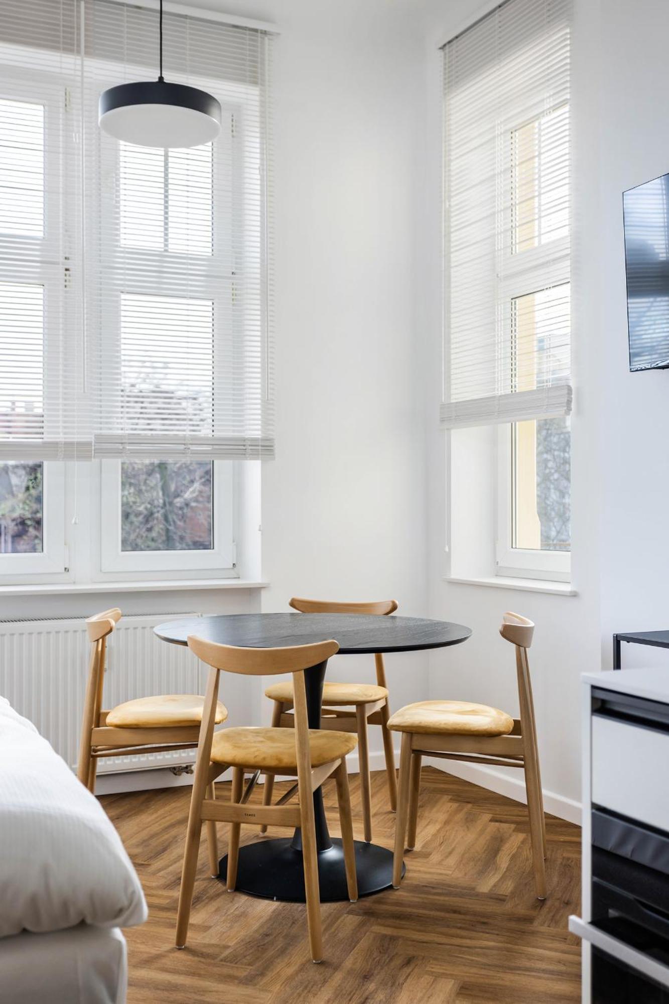 Przytulne I Komfortowe Studia Very Berry W Poznaniu By Noclegi Renters Екстер'єр фото