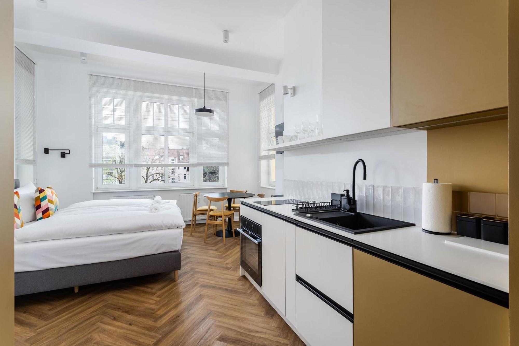 Przytulne I Komfortowe Studia Very Berry W Poznaniu By Noclegi Renters Екстер'єр фото