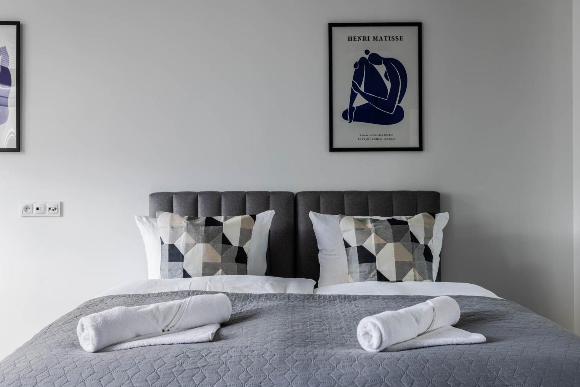 Przytulne I Komfortowe Studia Very Berry W Poznaniu By Noclegi Renters Екстер'єр фото